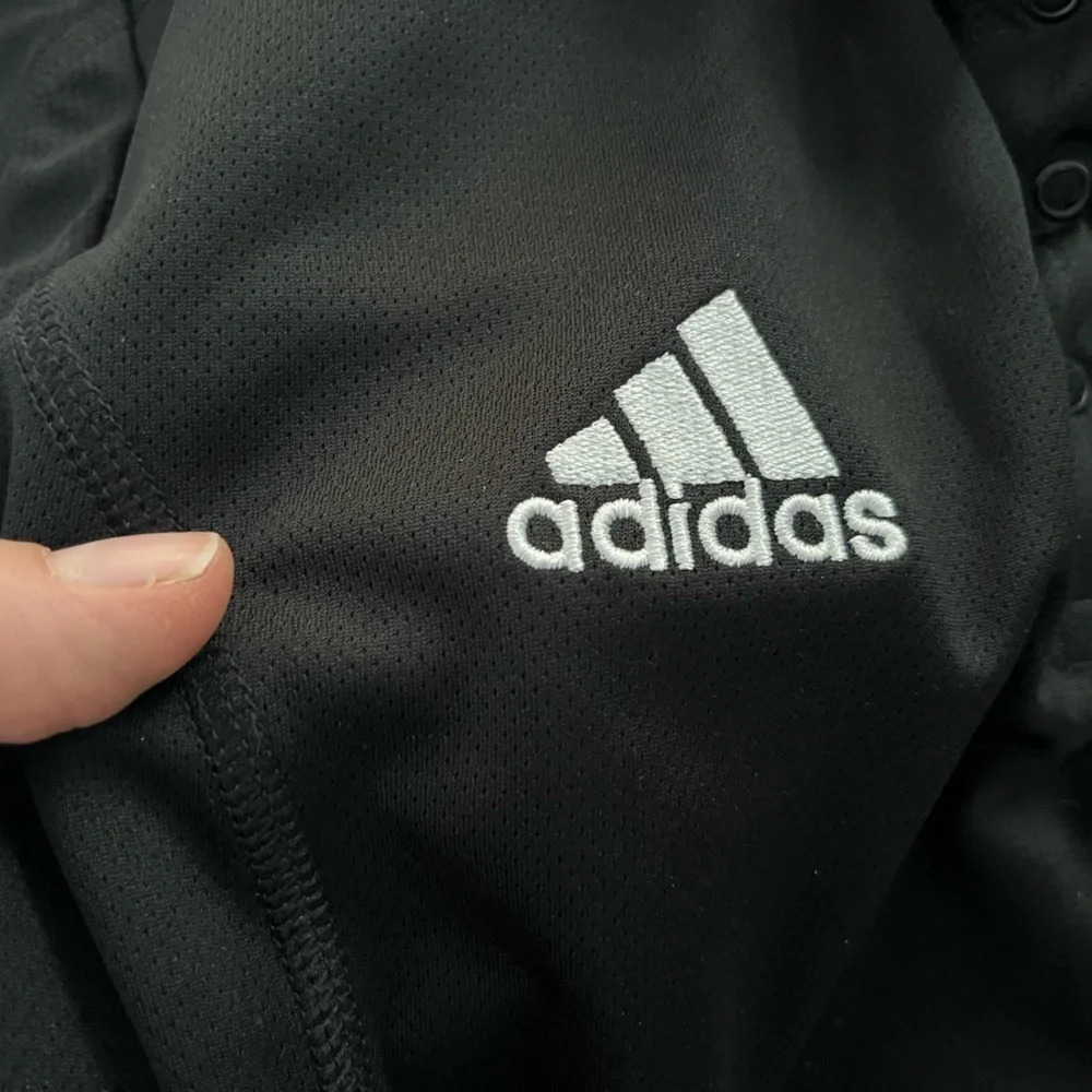 Adidas/💰2 FOR $10💰 Climalite/ Women’s Golf tee/ Black and white/ Size US M - Picture 7 of 9